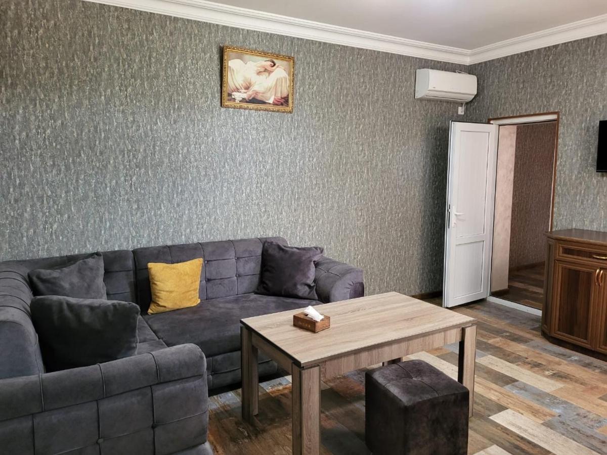 Ralina Restaurant And Hotel Ararat ภายนอก รูปภาพ
