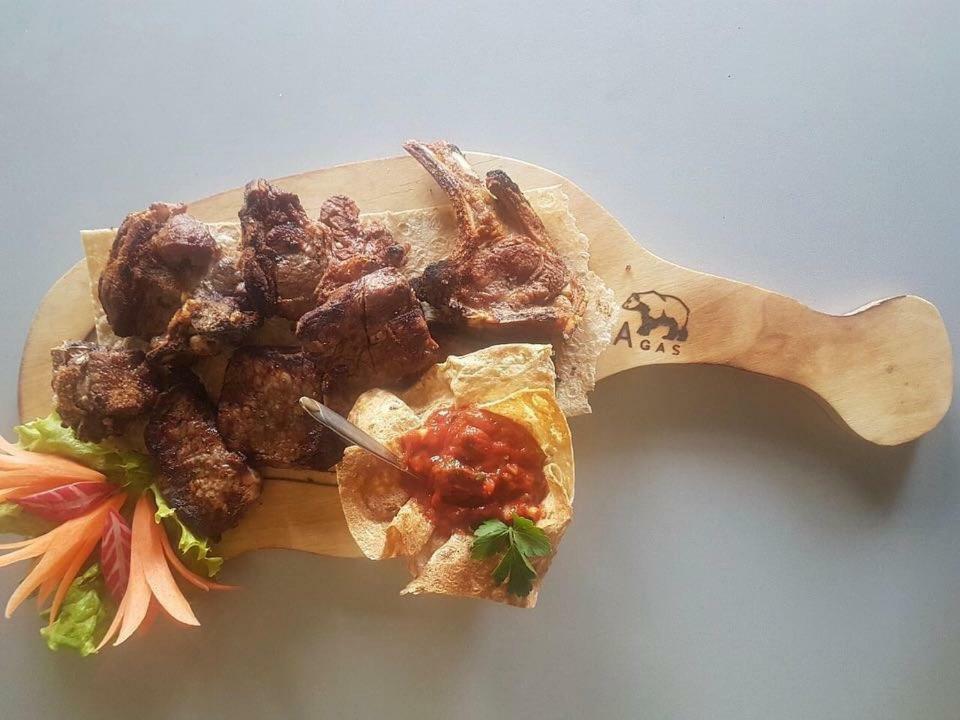 Ralina Restaurant And Hotel Ararat ภายนอก รูปภาพ